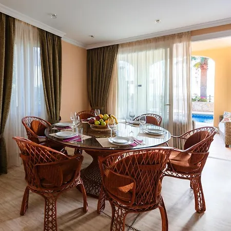 Faya On The First Ocean Line With New Heated Pool Villa