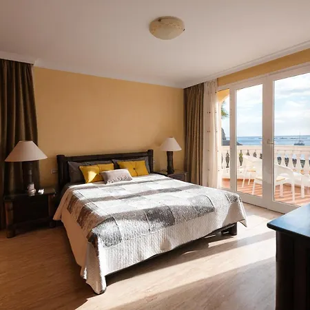 Villa Faya On The First Ocean Line With New Heated Pool *