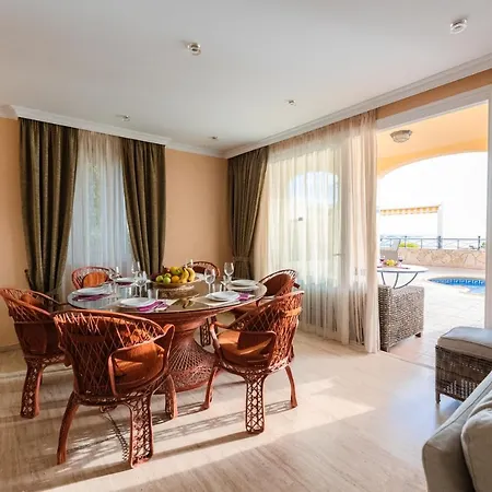 Faya On The First Ocean Line With New Heated Pool